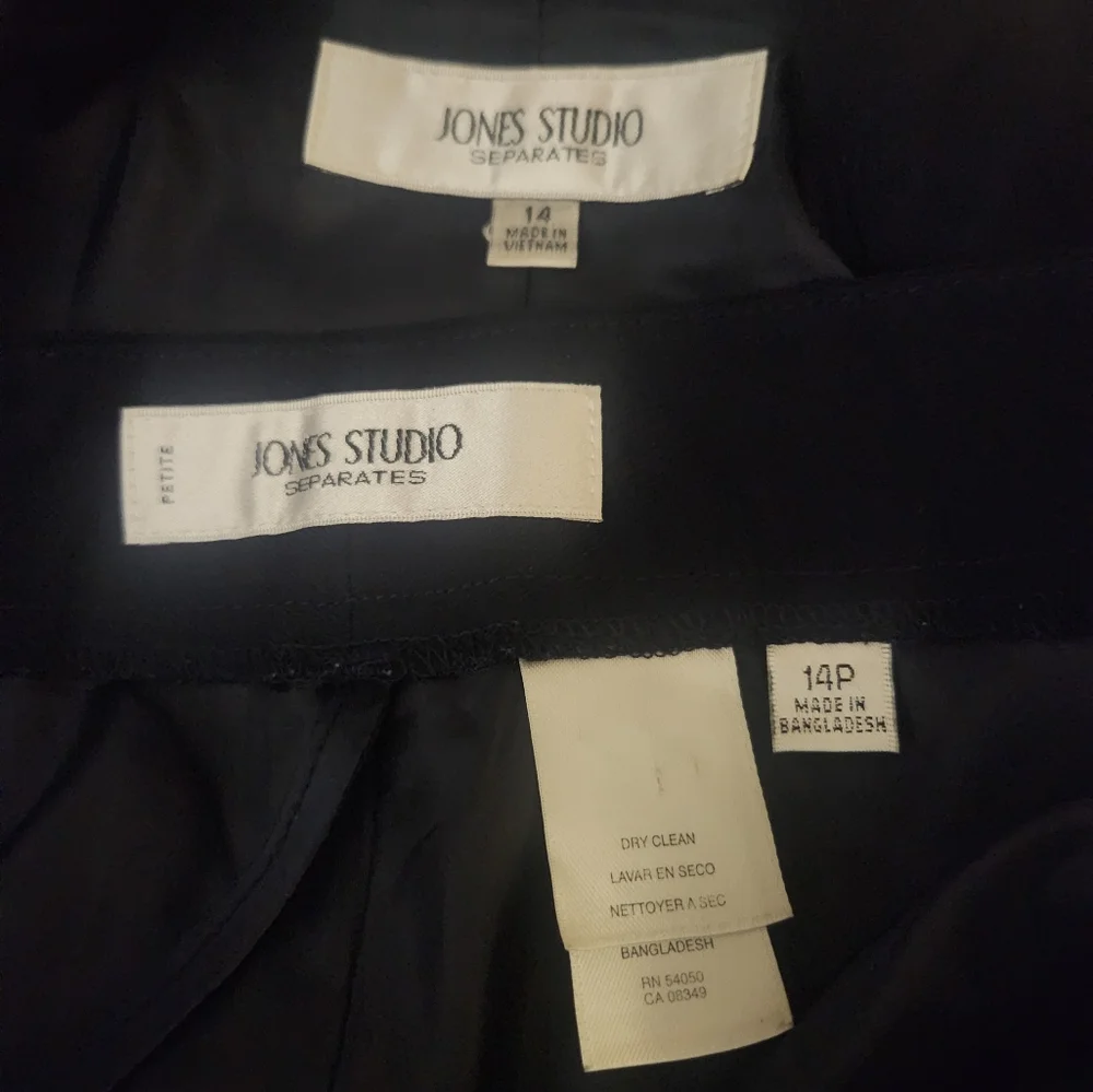 Jones Studio Navy Pantsuit Size 14 - Picture 4 of 4